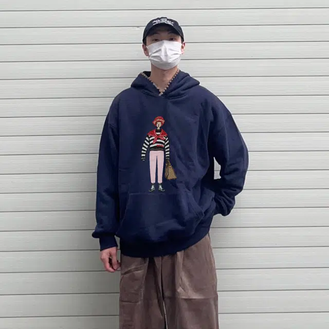 范索米 秋款学院风 绘画人物布贴刺绣连帽宽松百搭卫衣情侣 男女同款