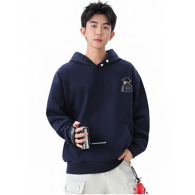 范索米 秋季学院风 设计款小熊图案纽扣装饰连帽时尚百搭宽松卫衣情侣 男女同款