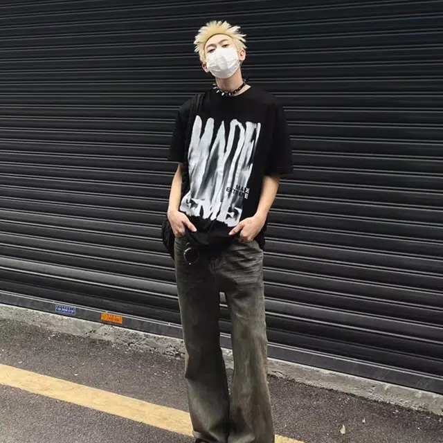 PAINT STAIN T