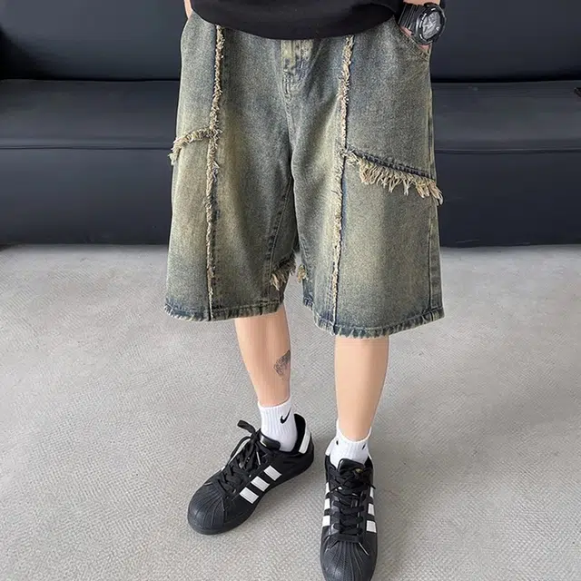 PAINT STAIN