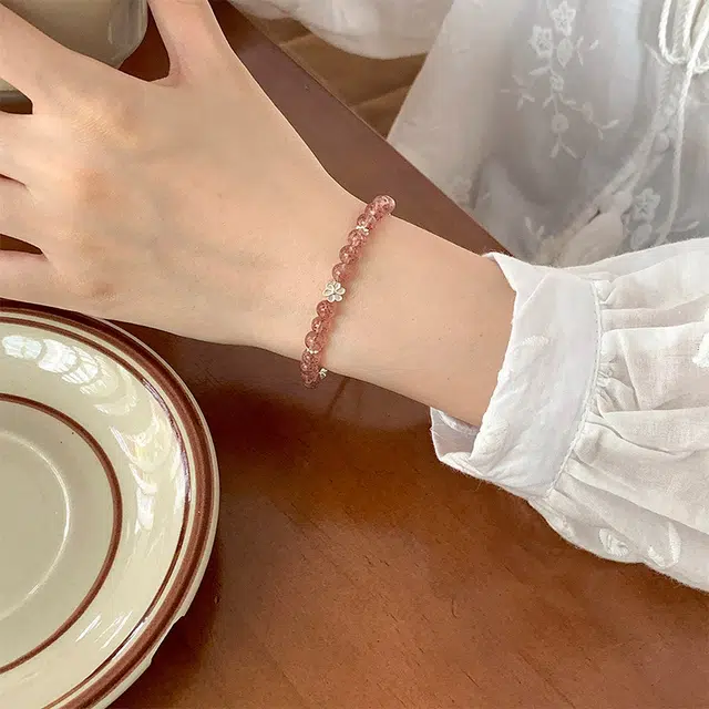 尚仟伊 森系清新温柔显白浪漫#好运天然 草莓晶 手链 女款