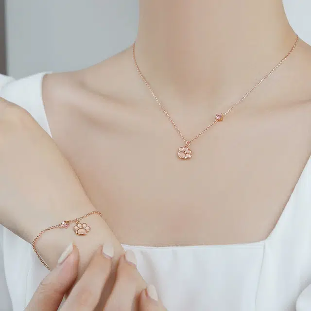 尚仟伊 【灵动招财】甜心猫爪锁骨链俏皮萌趣粉嫩少女心简约可爱表白告白甜蜜饰爱#好运合成/人造 粉水晶 项链 女款
