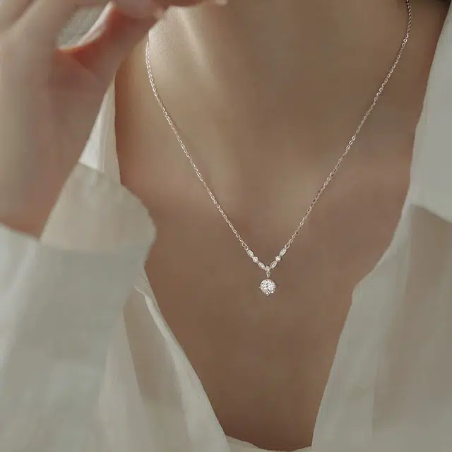 【纯银999 | 璀璨星光】  琉堇 星月系列 简约高级感小众设计轻奢百搭气质温柔妈妈女友通勤吊坠锁骨链 足银 项链 女款 告白礼盒