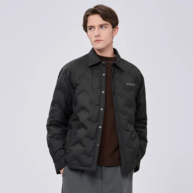 与狼共舞 石墨烯背暖蓄热科技 高充绒时尚绗缝轻暖舒适户外通勤翻领羽绒服 男款