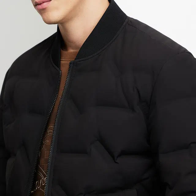 与狼共舞 纯色百搭保暖舒适加绒轻便棒球领羽绒服 男款 黑色