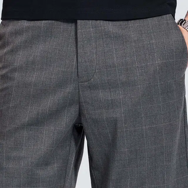 与狼共舞 微弹直筒中腰纯色五分休闲短裤 男款 深灰