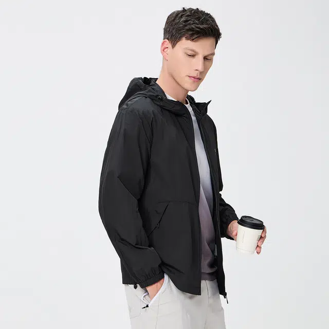 与狼共舞 透气简约宽松百搭舒适连帽纯色夹克外套 男款 黑色
