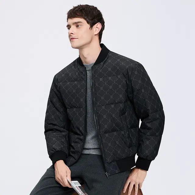 与狼共舞 轻暖时尚复古高街满印蓄热石墨烯高充绒舒适棒球领通勤羽绒服 男款
