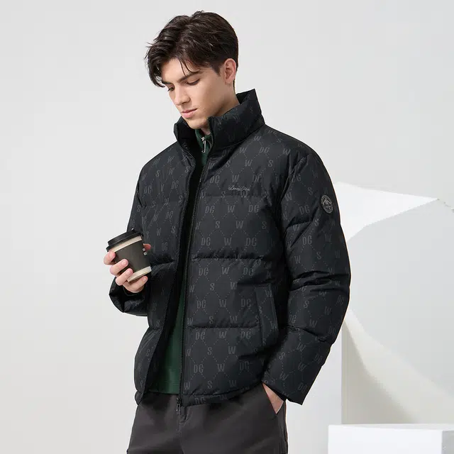 与狼共舞 潮流保暖舒适立领满印羽绒服 男款 黑色