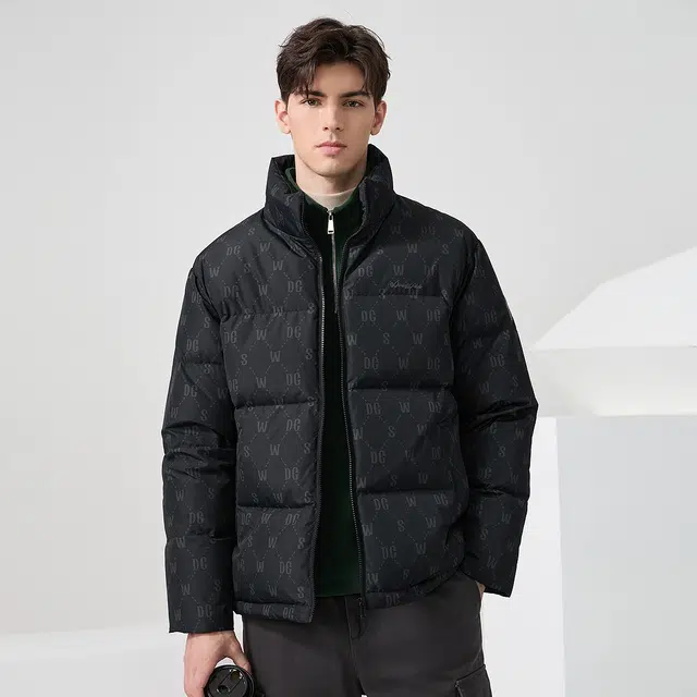 与狼共舞 潮流保暖舒适立领满印羽绒服 男款 黑色