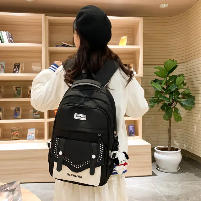 尊梵 多功能电脑背包大容量书包多口袋 双肩包 女款 多色