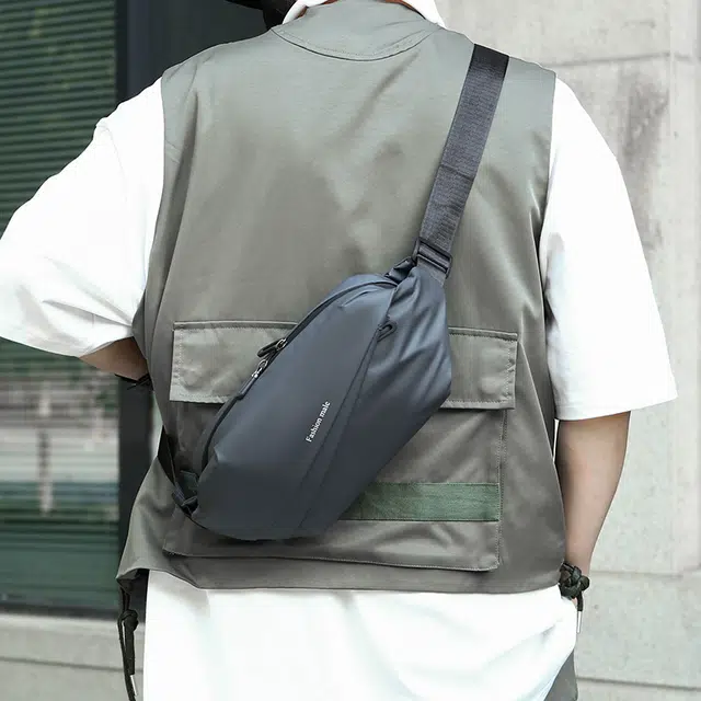 尊梵 运动休闲简约大容量单肩包 尼龙布 胸包 常规 男女同款情侣款 多色