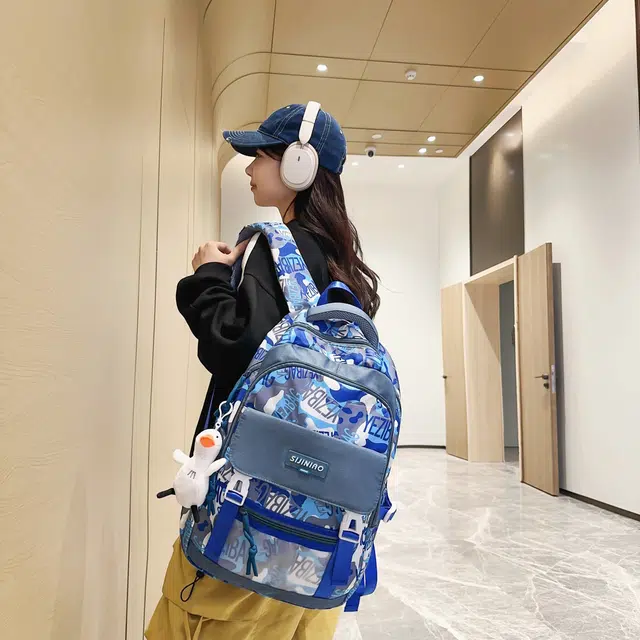 尊梵 功能电脑背包 大容量电脑多口袋双肩包 尼龙 女款 多色
