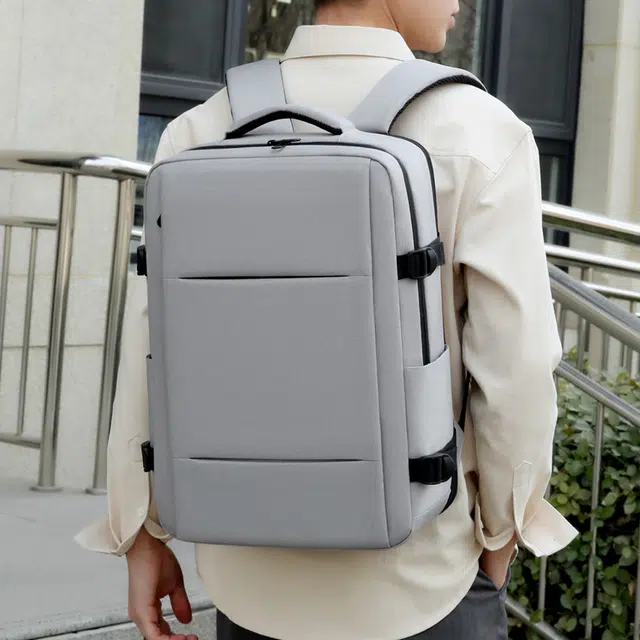 尊梵 通勤防泼水旅行 牛津布 双肩包 常规 男女同款情侣款 多色