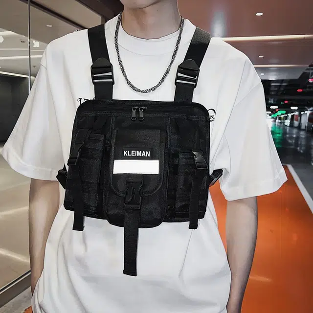 尊梵 潮牌机能马甲背心多口袋反光条 牛津布 胸包 常规 男女同款情侣款 黑色