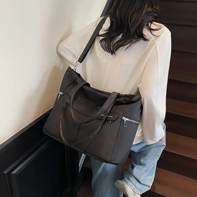 尊梵 大容量轻便旅游时尚潮流 尼龙 旅行包 男女同款情侣款 多色