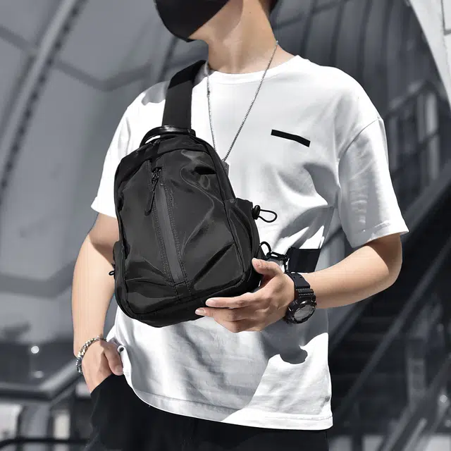尊梵 潮流时尚百搭 尼龙布 单肩包 男款 多色