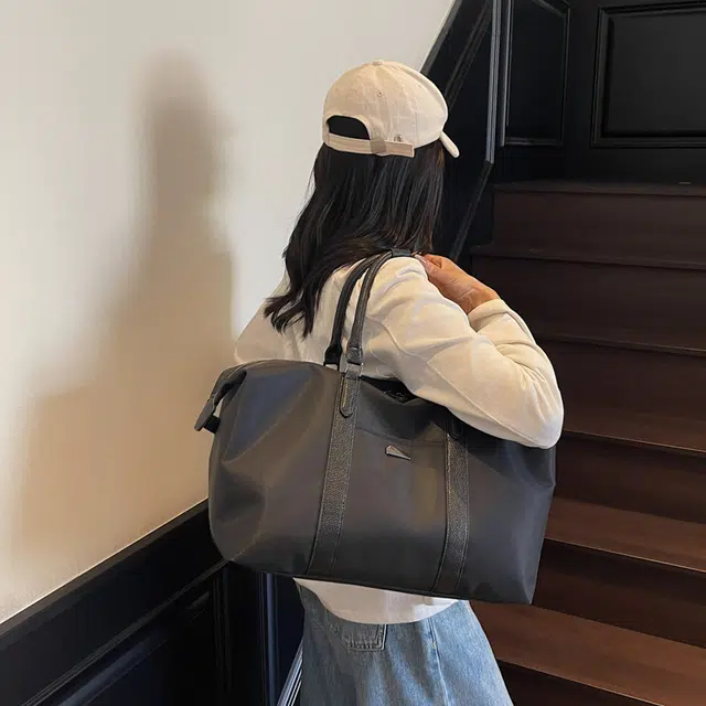 尊梵 轻便短途大容量时尚 尼龙 旅行包 男女同款情侣款 多色