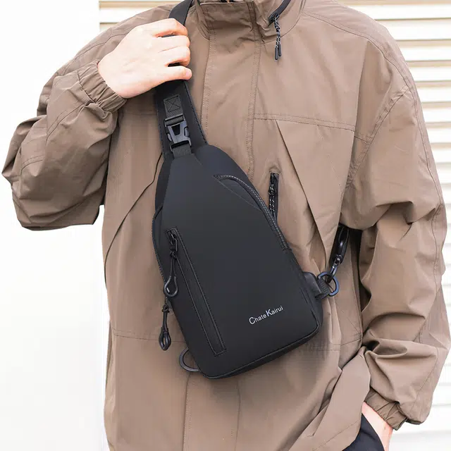 尊梵 潮流时尚机能防水多功能 尼龙布 胸包 男女同款情侣款 黑色/灰色