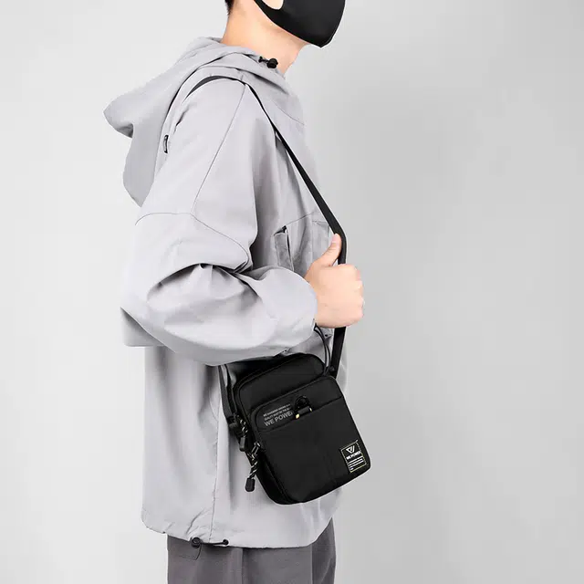 尊梵男包单肩斜挎包风通勤多功能手提斜挎胸包