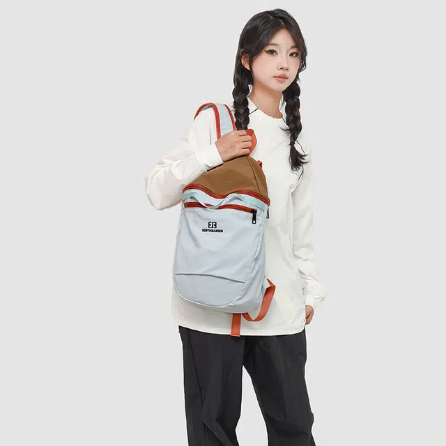 尊梵 轻便休闲大容量 尼龙 双肩包 常规 女款 多色