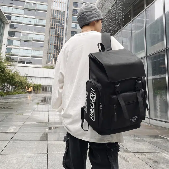 尊梵 时尚潮流轻便百搭通勤简约大容量撞色 牛津布 双肩包 常规 男女同款情侣款 多色