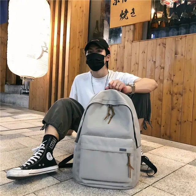 尊梵 多功能电脑背包大容量电脑多口袋 牛津布 双肩包 常规 男女同款情侣款 灰色/黑色/红色