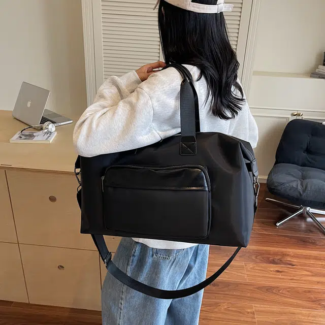 尊梵 百搭手提包运动健身收纳包单肩斜挎包 尼龙 旅行包 儿童款 黑色/灰色