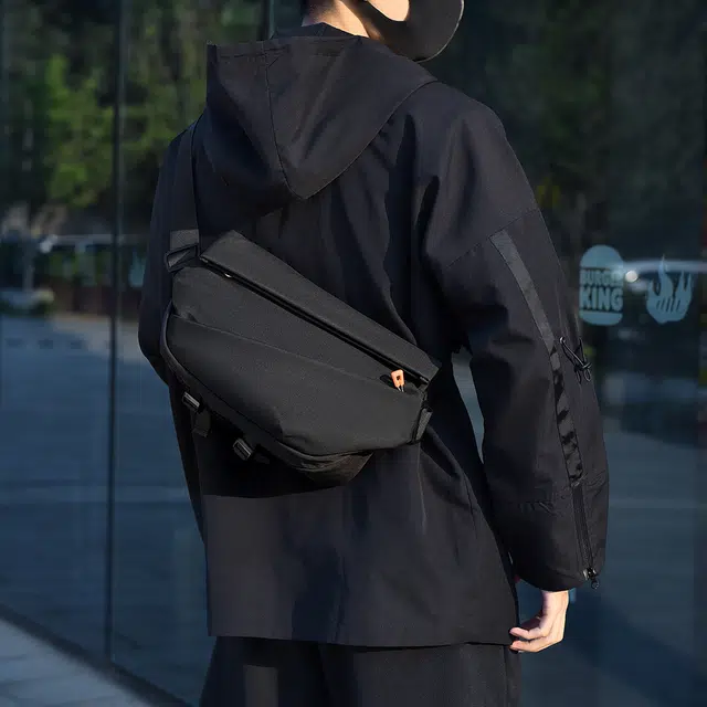 尊梵 潮流通勤运动多功能 尼龙布 胸包 男女同款情侣款 多色