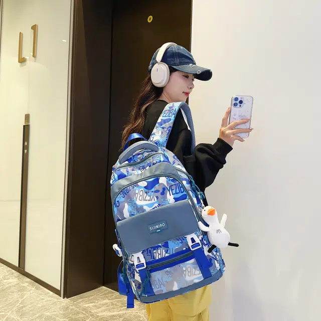 尊梵 功能电脑背包 大容量电脑多口袋双肩包 尼龙 女款 多色