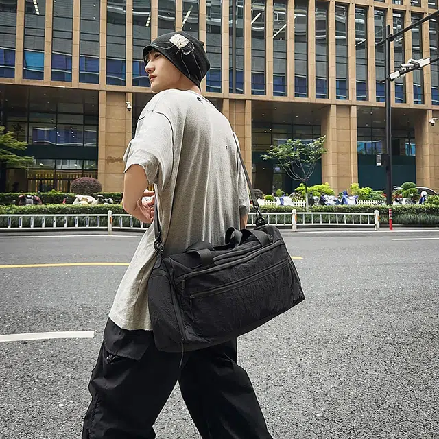 尊梵 短途轻便大容量出差通勤干湿分离运动健身收纳包 尼龙 旅行包 男女同款情侣款 多色