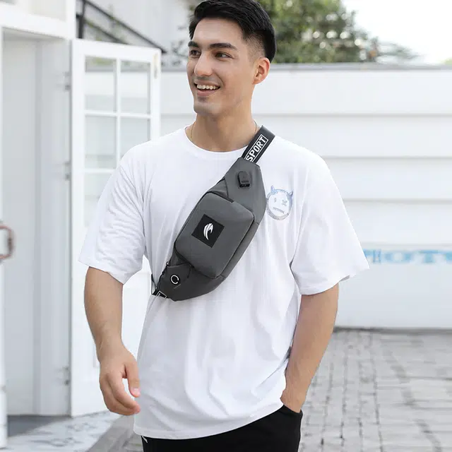 尊梵潮牌防水骑行手机胸包多功能腰包运动背包男女斜挎包