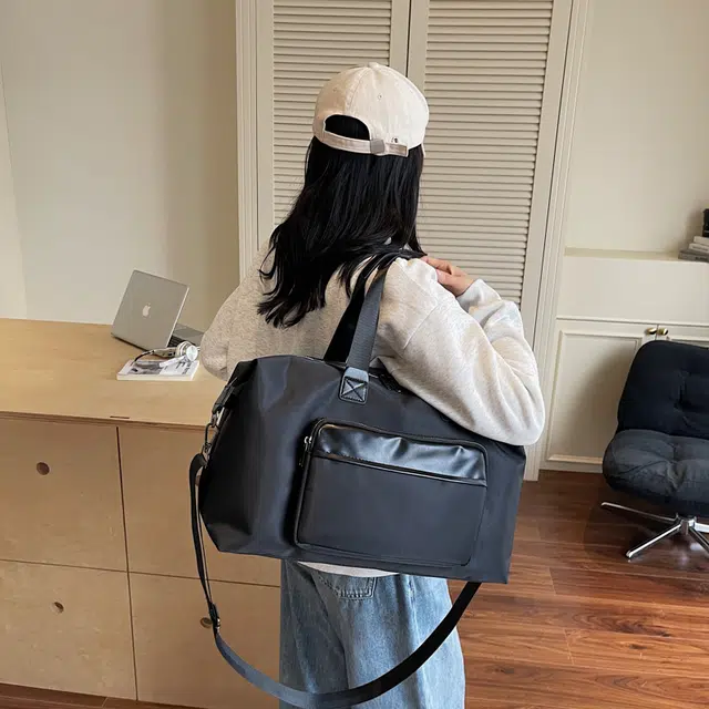 尊梵 百搭手提包运动健身收纳包单肩斜挎包 尼龙 旅行包 儿童款 黑色/灰色