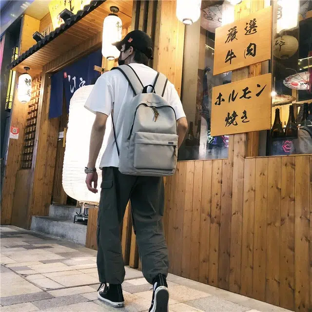 尊梵 多功能电脑背包大容量电脑多口袋 牛津布 双肩包 常规 男女同款情侣款 灰色/黑色/红色