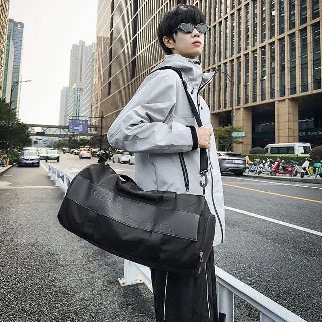 尊梵 行李训练包轻便游泳包干湿分离运动健身包 尼龙 手提斜挎旅行包 男女同款情侣款 多色