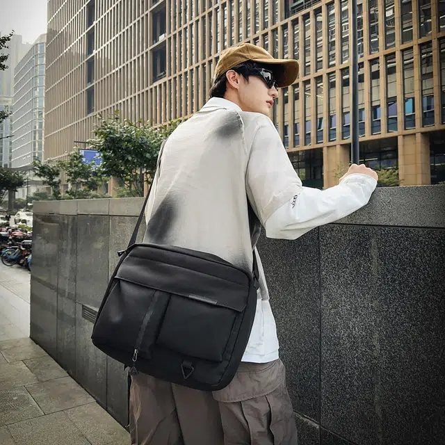 尊梵 简约时尚商务通勤日常百搭 尼龙 单肩包 男女同款情侣款 多色