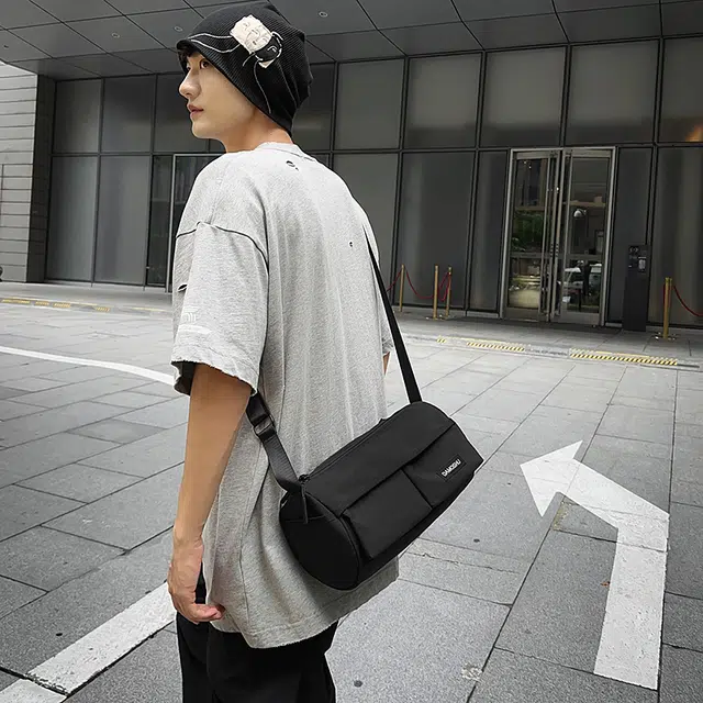 尊梵 斜挎包防水耐磨户外旅行包轻便 尼龙 单肩包 常规 男女同款情侣款 多色