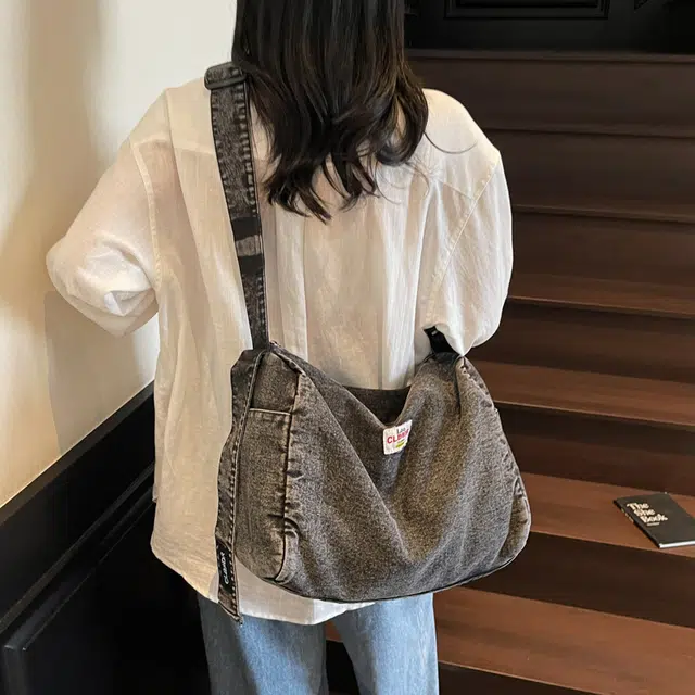 尊梵 通勤文艺复古 牛仔布 单肩包 常规 女款 多色