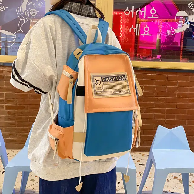 尊梵 甜美街头潮流背包简约上课通勤时尚百搭潮流 尼龙 双肩包 常规 女款 多色