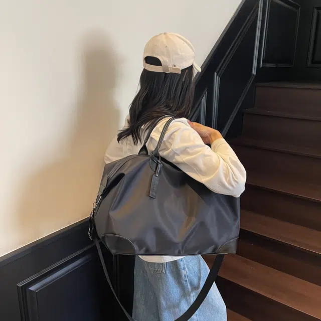 尊梵 短途大容量出差轻便收纳时尚 尼龙 旅行包 男女同款情侣款 多色