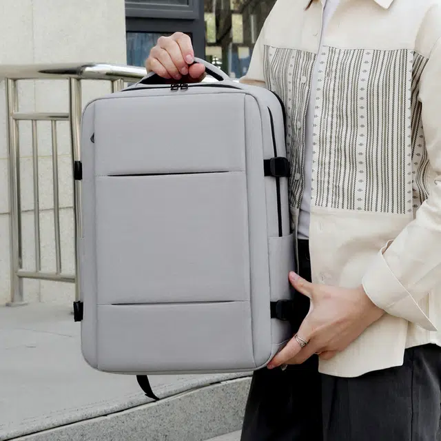 尊梵 通勤防泼水旅行 牛津布 双肩包 常规 男女同款情侣款 多色