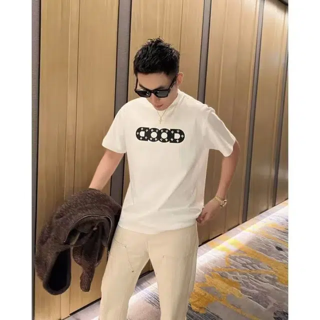 PAINT STAIN T