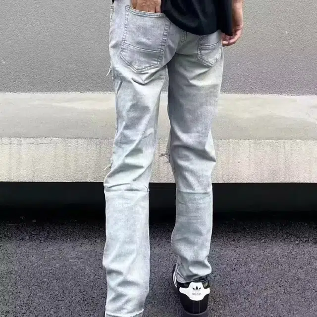 PAINT STAIN