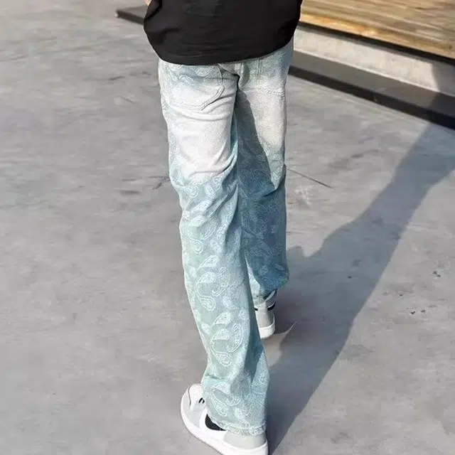 PAINT STAIN