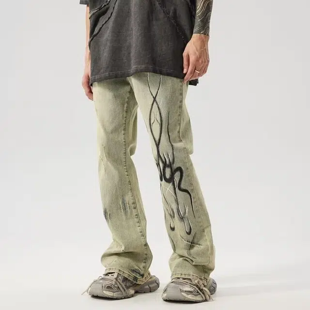 PAINT STAIN