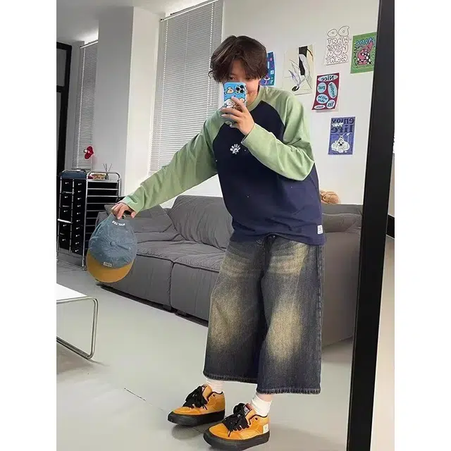 PAINT STAIN