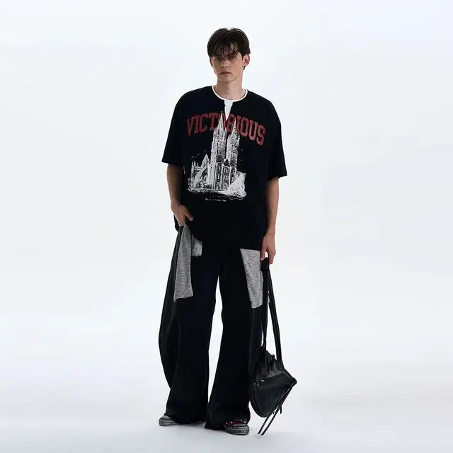 PAINT STAIN T