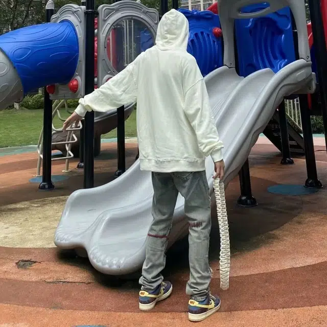 PAINT STAIN