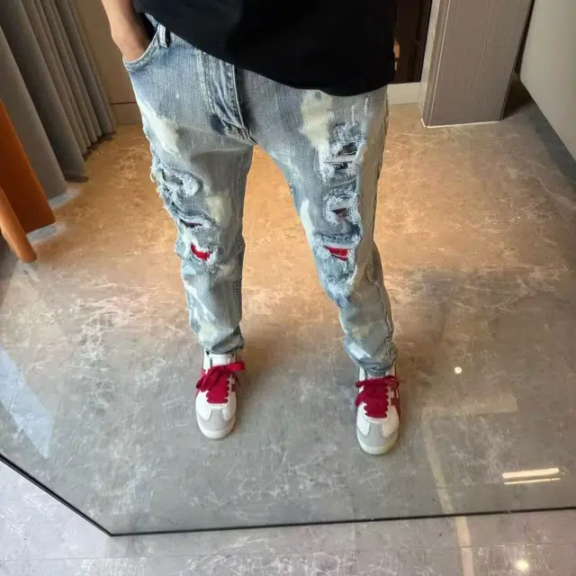PAINT STAIN