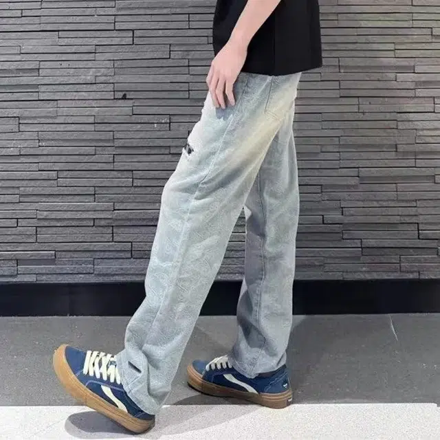 PAINT STAIN